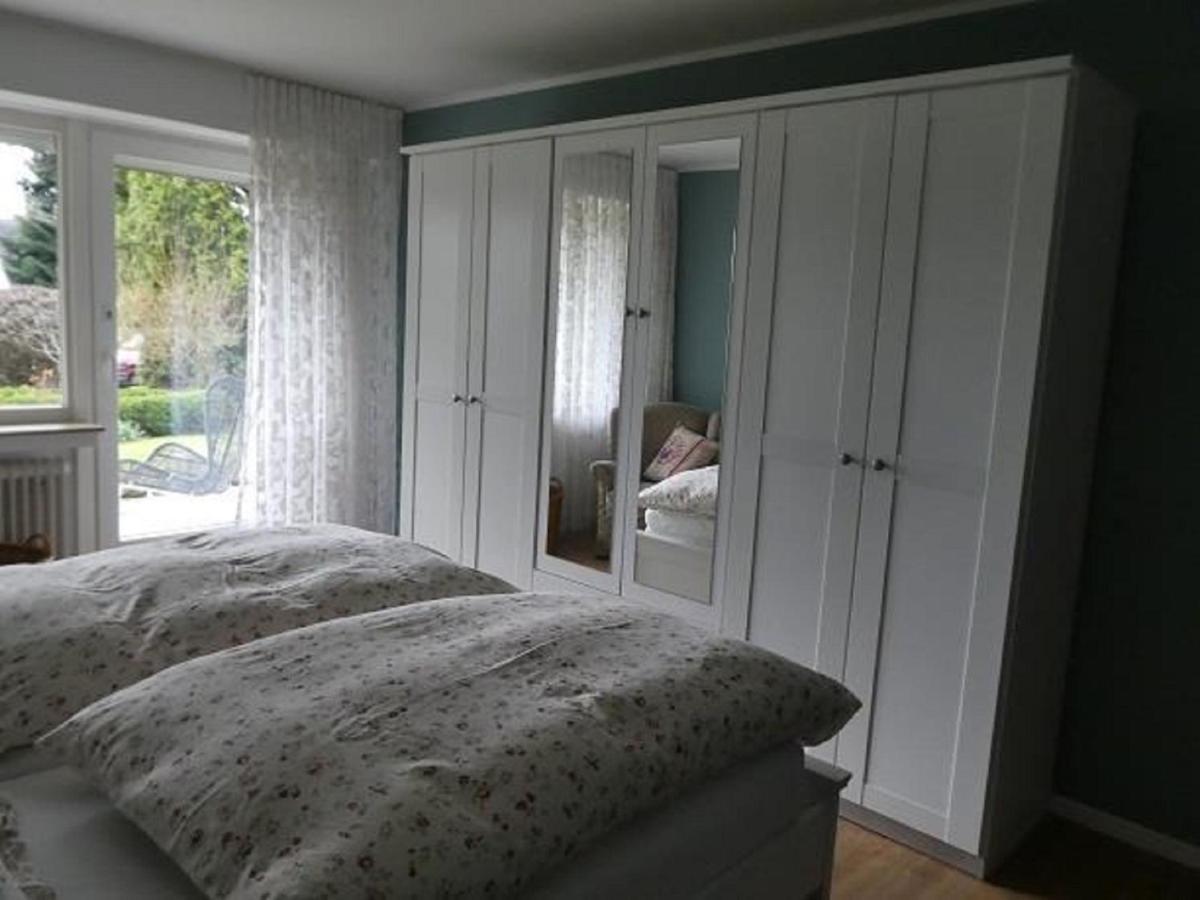 Ferienwohnung Am Hirschpark Bad Pyrmont Exteriör bild